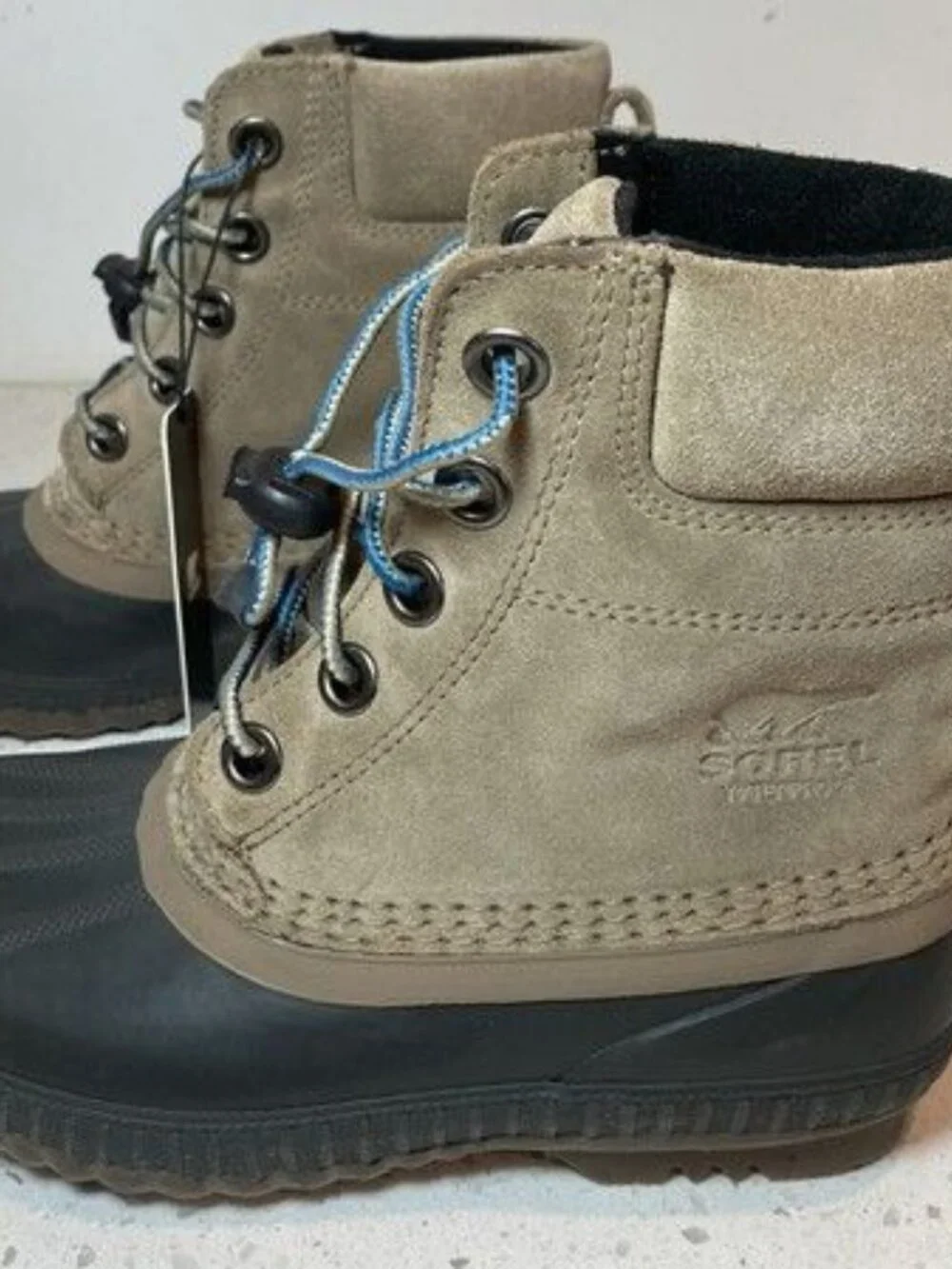 Sorel Waterproof Boots Youth Size 3 brown black